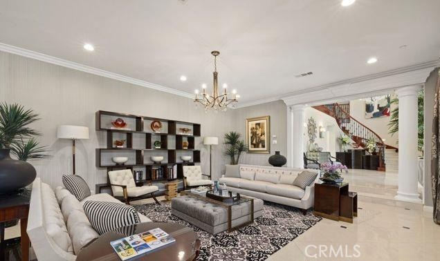 2855 Oak Knoll Drive