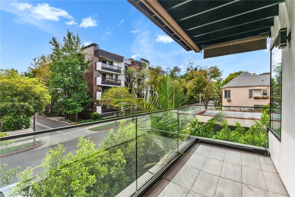 9171 W 3rd Street