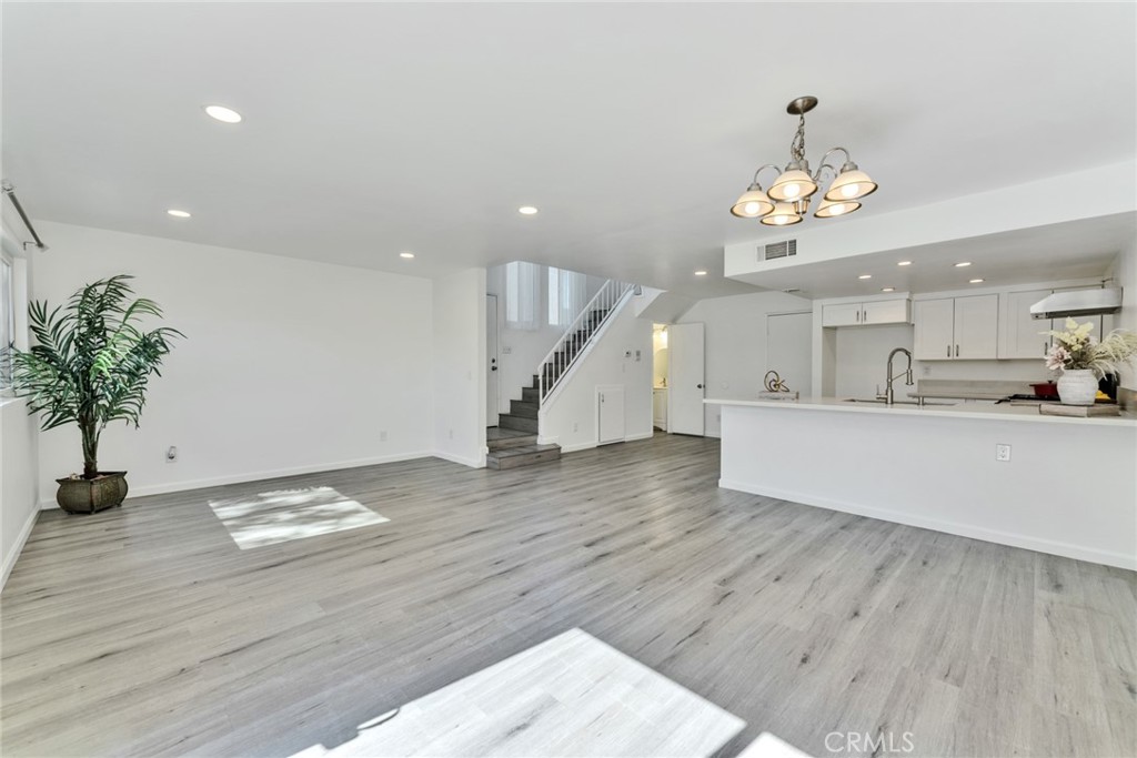 4853 Southfork