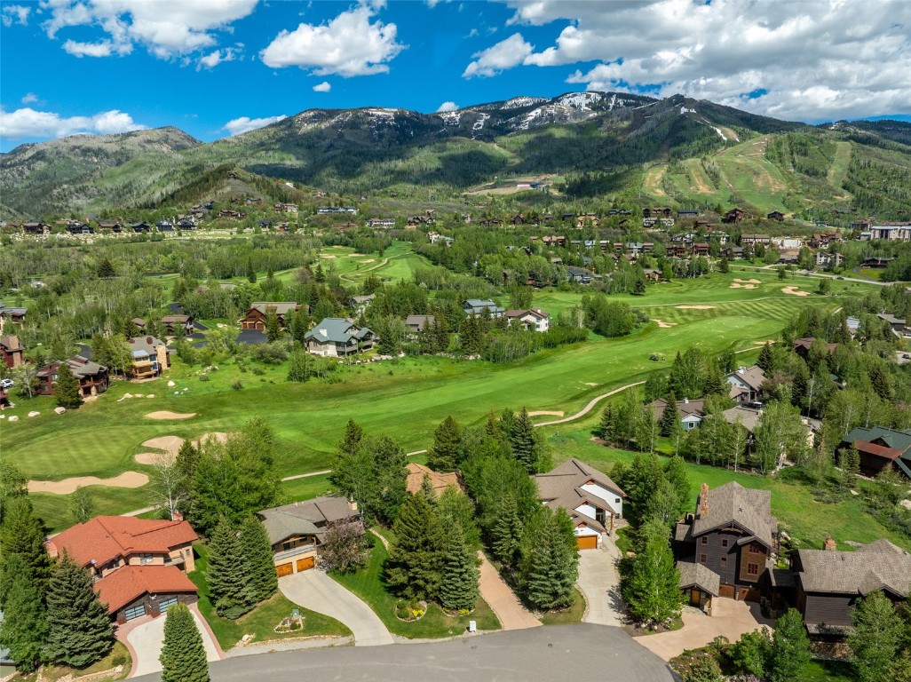 1400 Delta Queen COURT