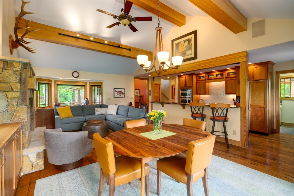 1400 Delta Queen COURT