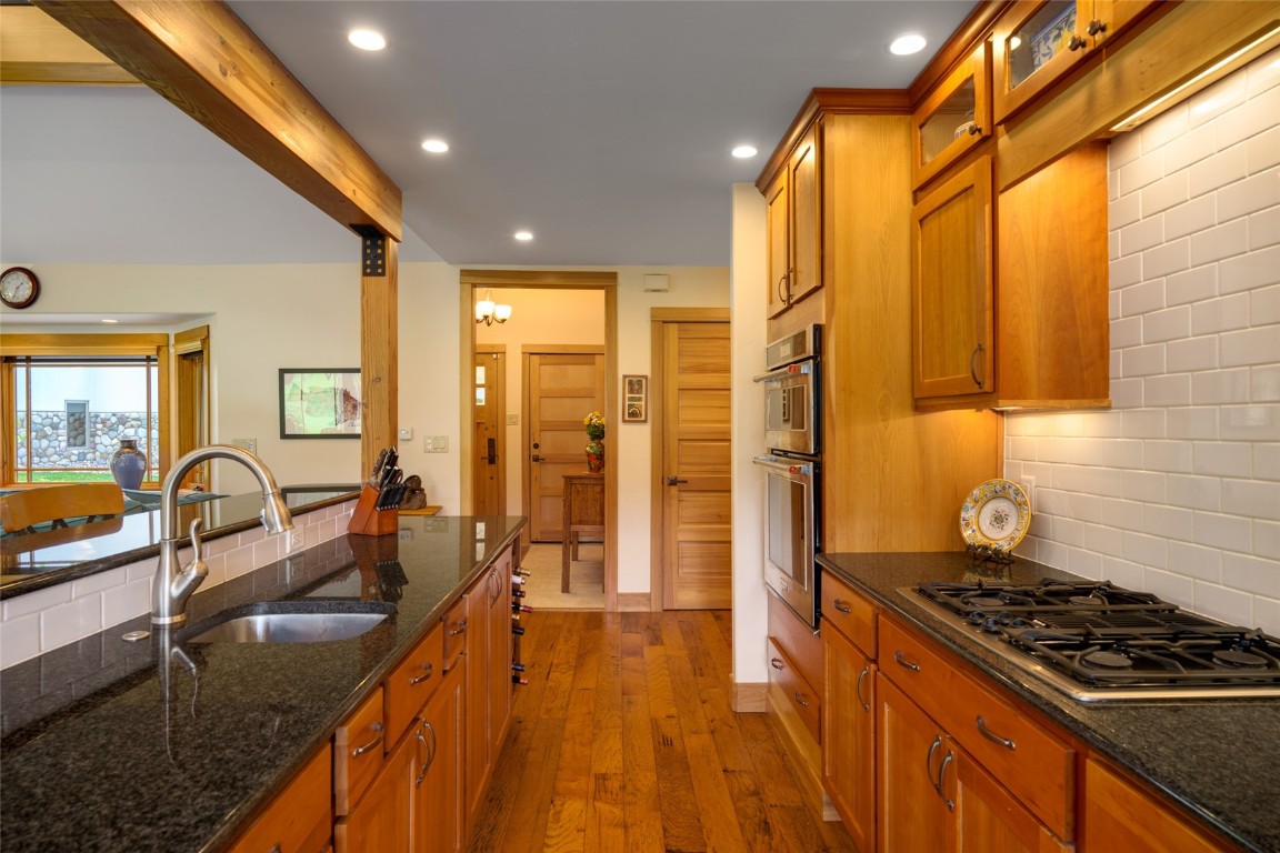 1400 Delta Queen COURT