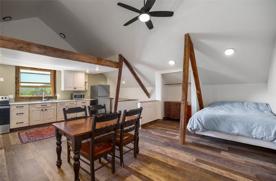 43485 County Road 44