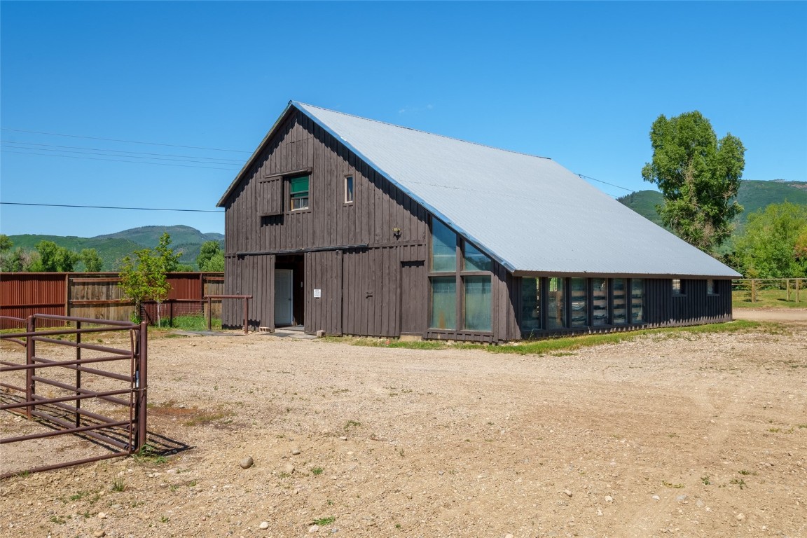 43485 County Road 44