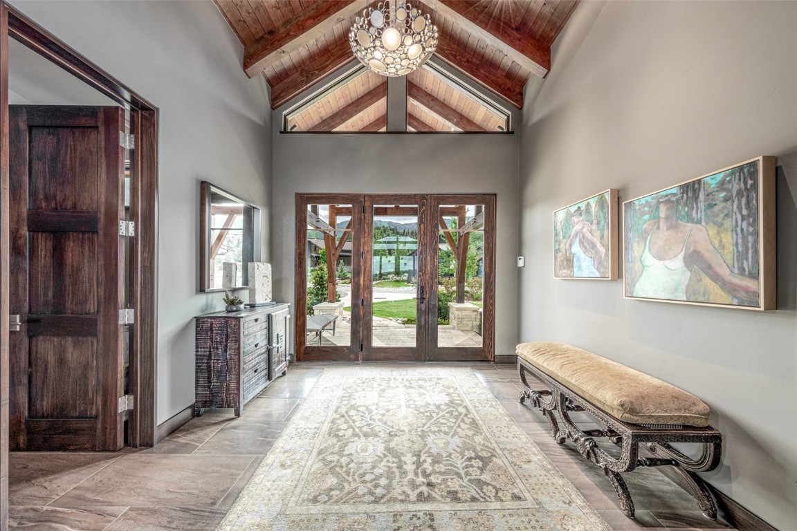 1247 Clubhouse CIRCLE