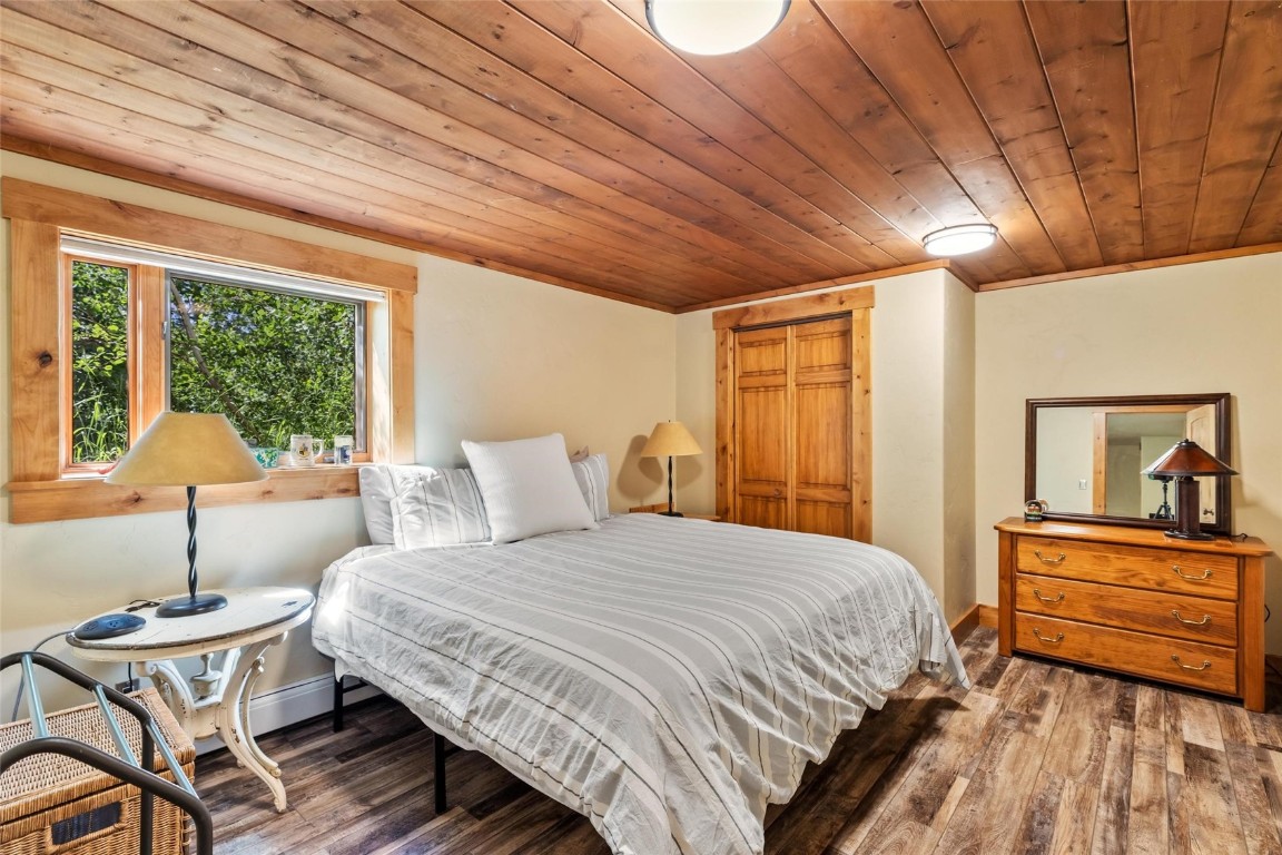 1900 Fish Creek Falls ROAD