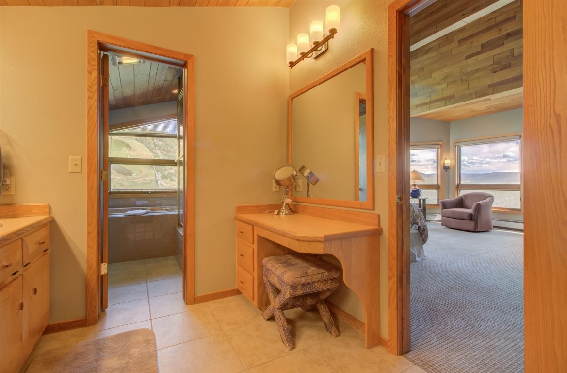 1770 Natches WAY n/a