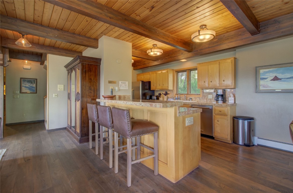 1770 Natches WAY n/a