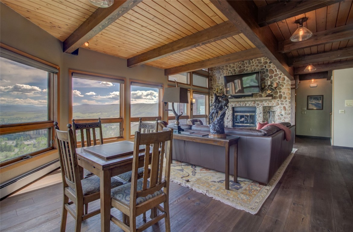 1770 Natches WAY n/a