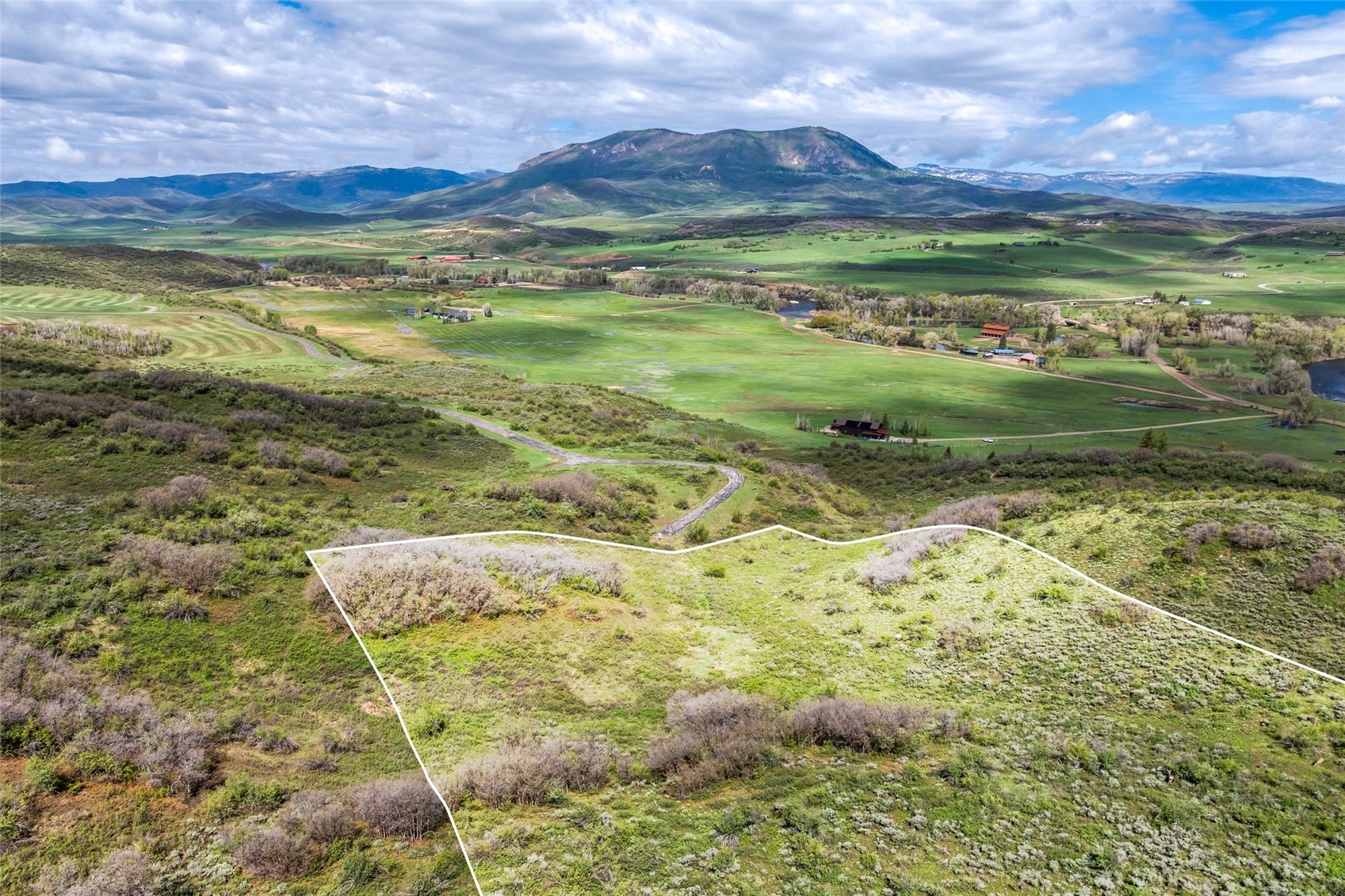 42295 Story Teller LANE