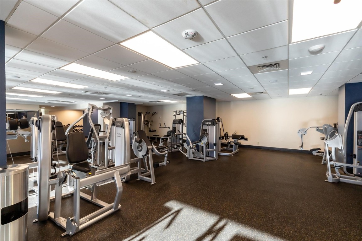 2300 Mount Werner CIRCLE 252/250