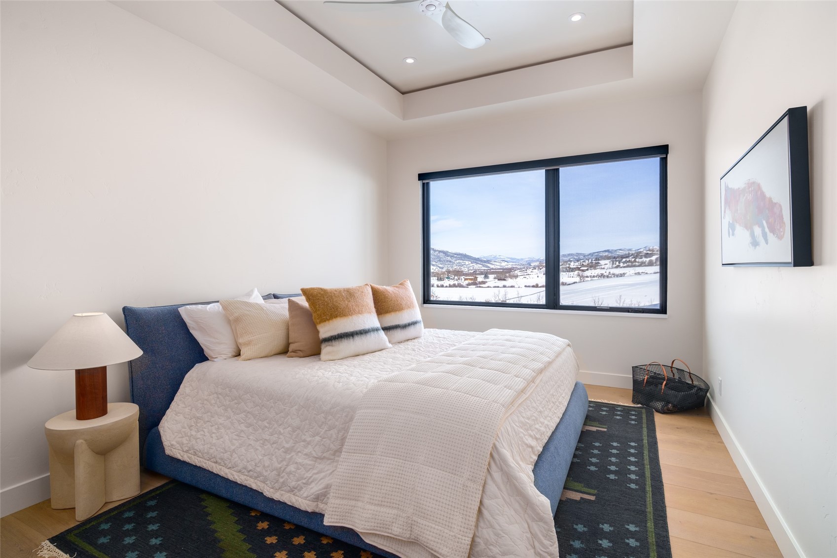 33200 Meadow Creek DRIVE