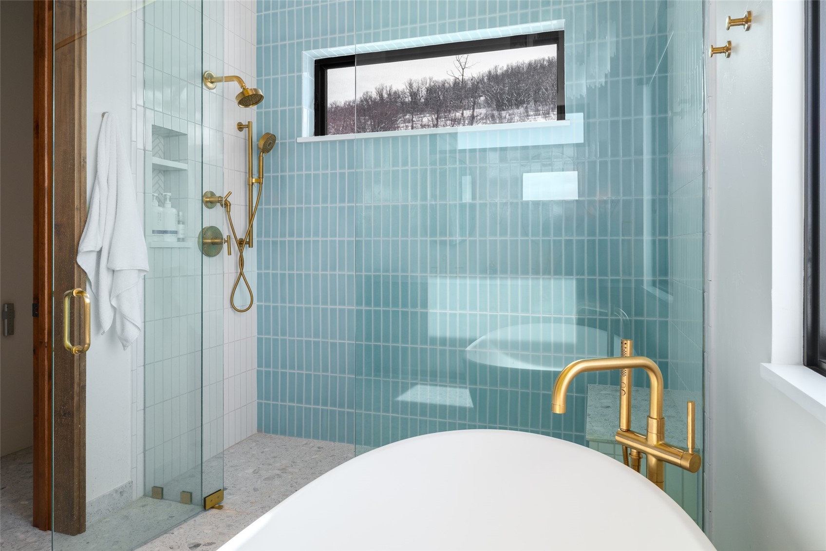 33200 Meadow Creek DRIVE