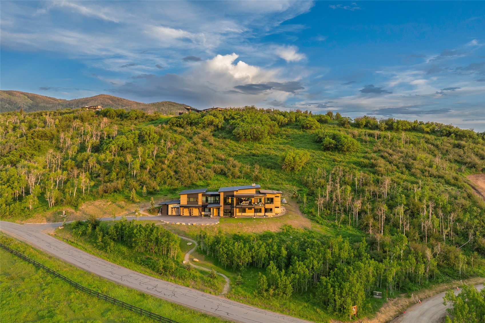 33200 Meadow Creek DRIVE