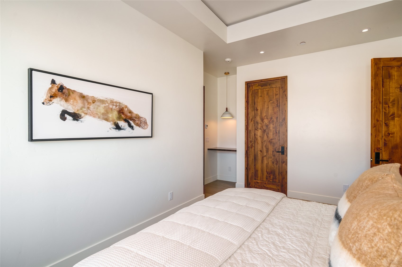 33200 Meadow Creek DRIVE