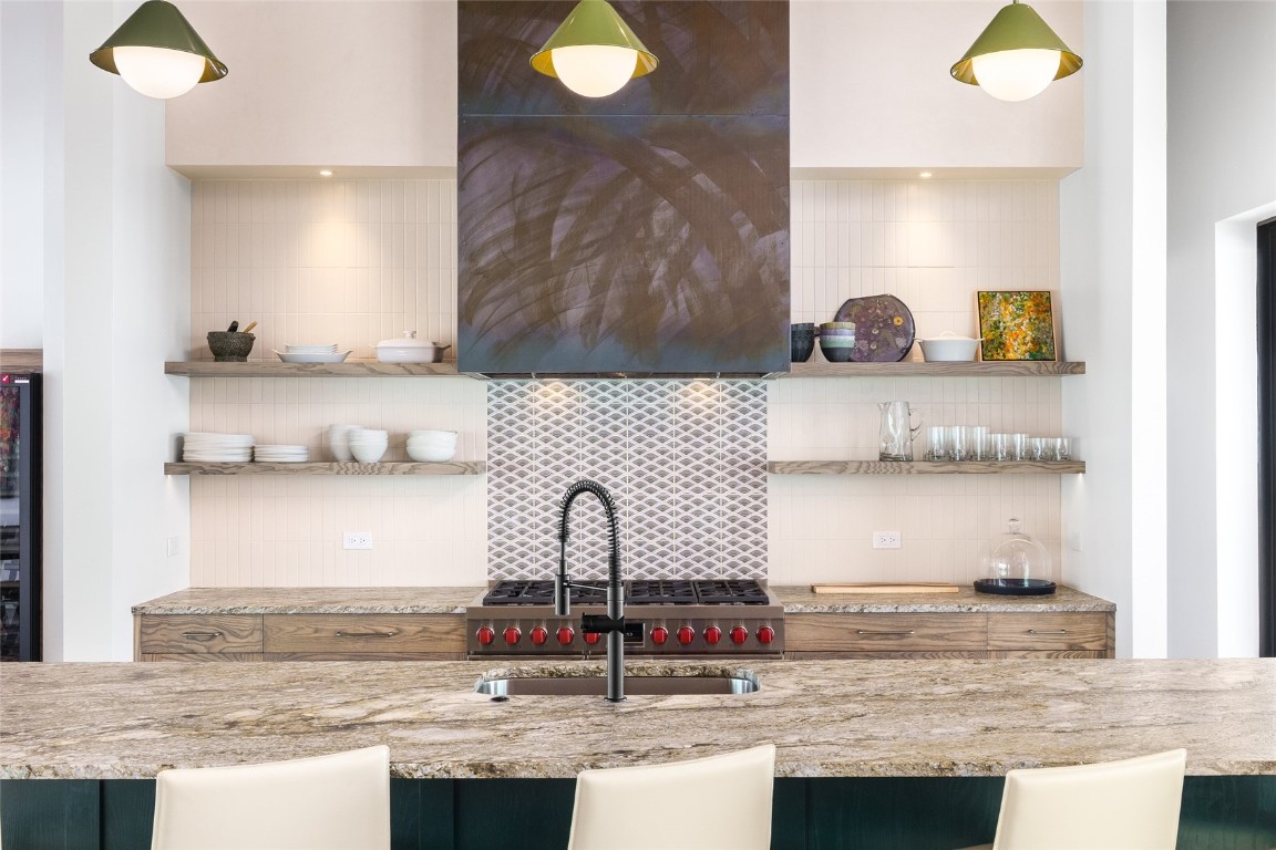 33200 Meadow Creek DRIVE