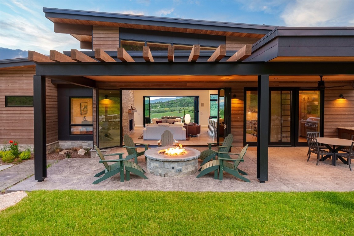 33200 Meadow Creek DRIVE