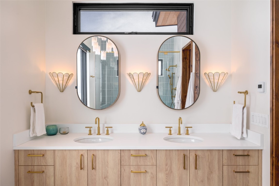 33200 Meadow Creek DRIVE