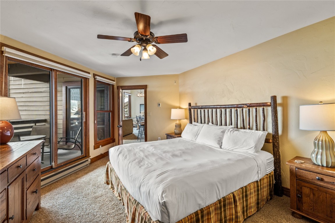 2700 Village DRIVE 303C