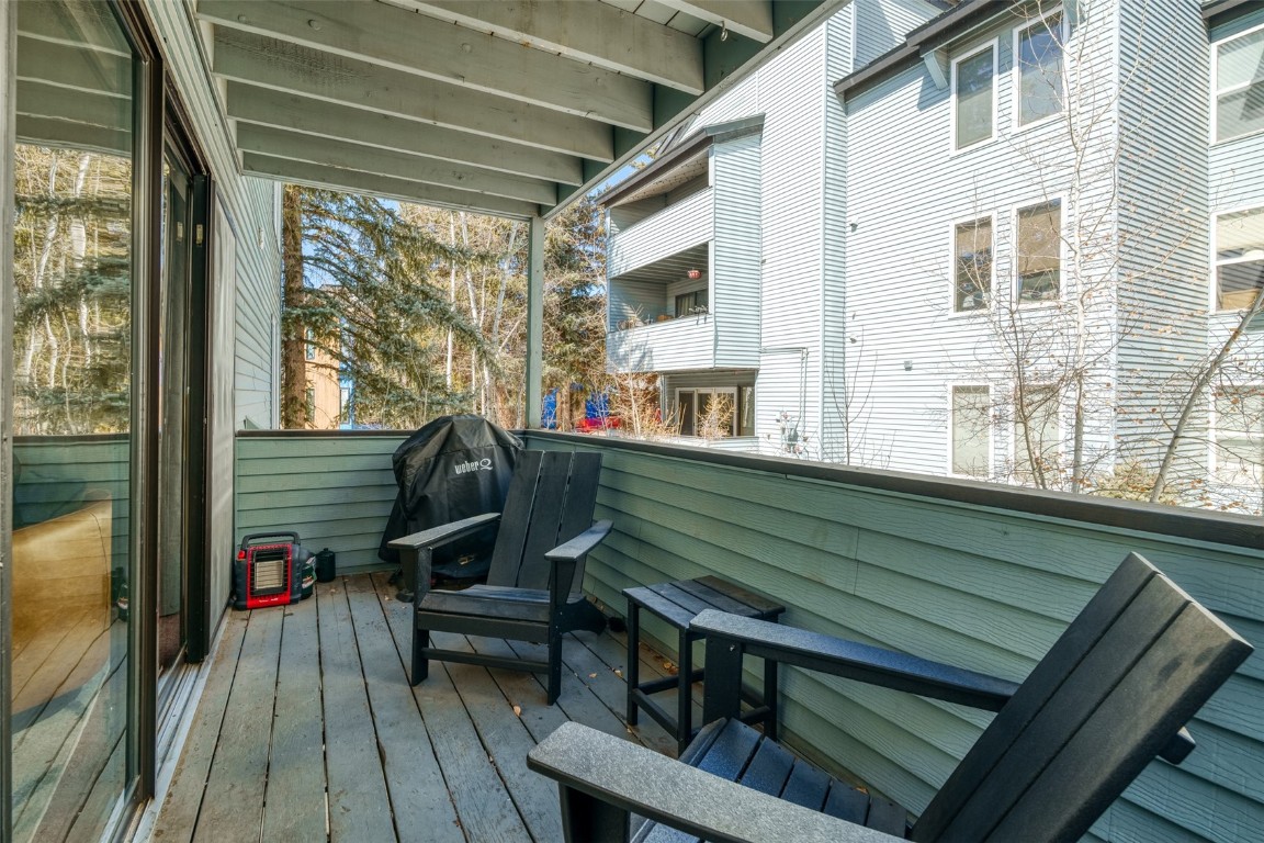 3020 Village DRIVE 221