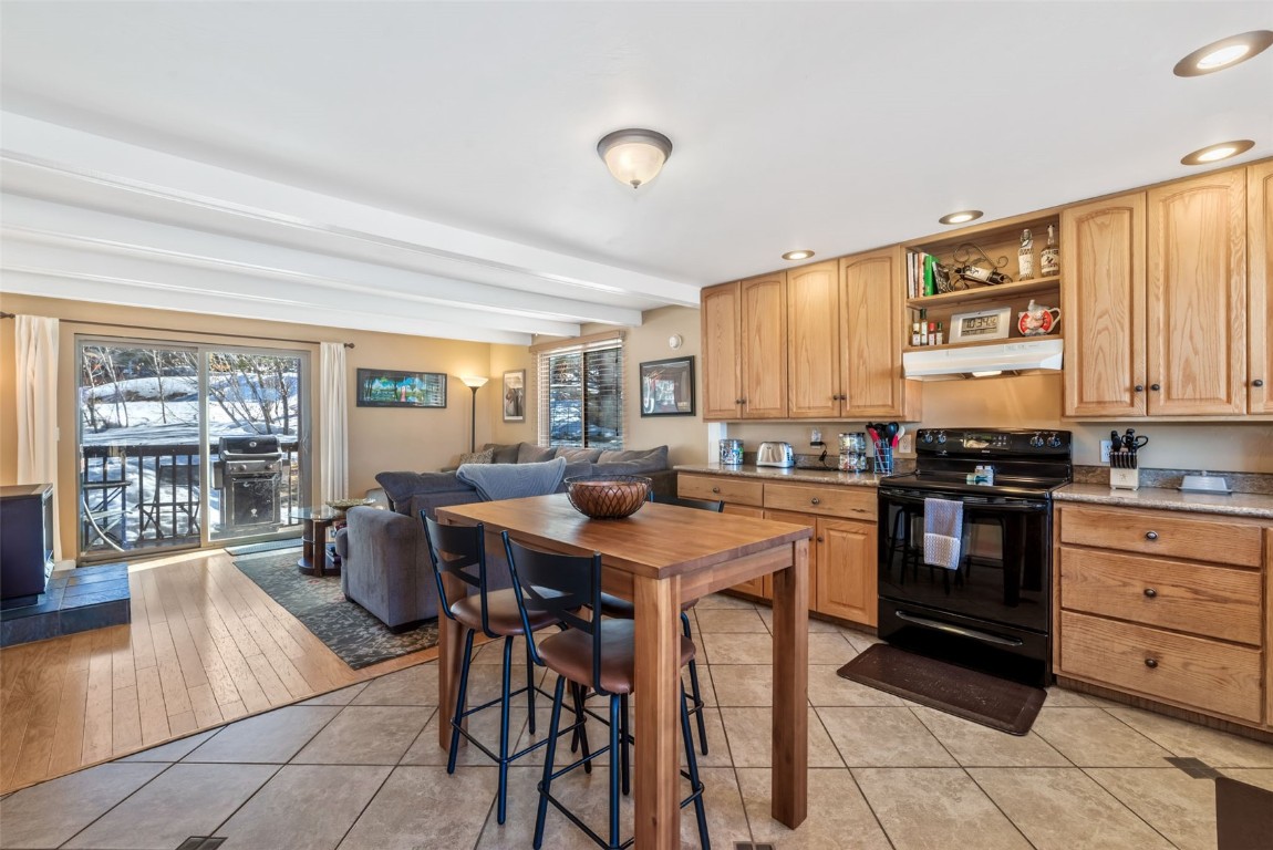 2930 Columbine DRIVE 102