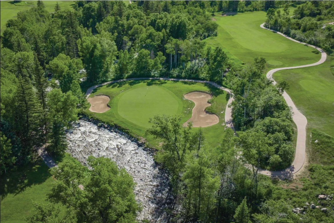 971 Steamboat BOULEVARD