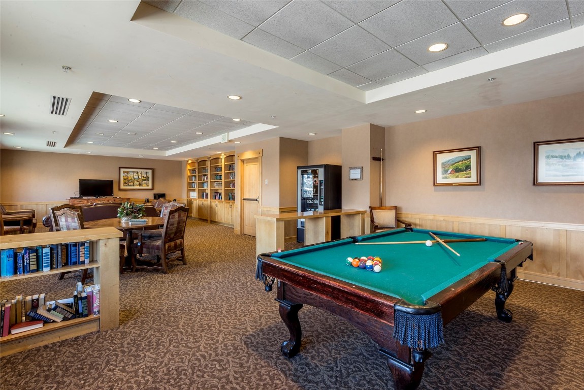 2300 Mount Werner CIRCLE 413