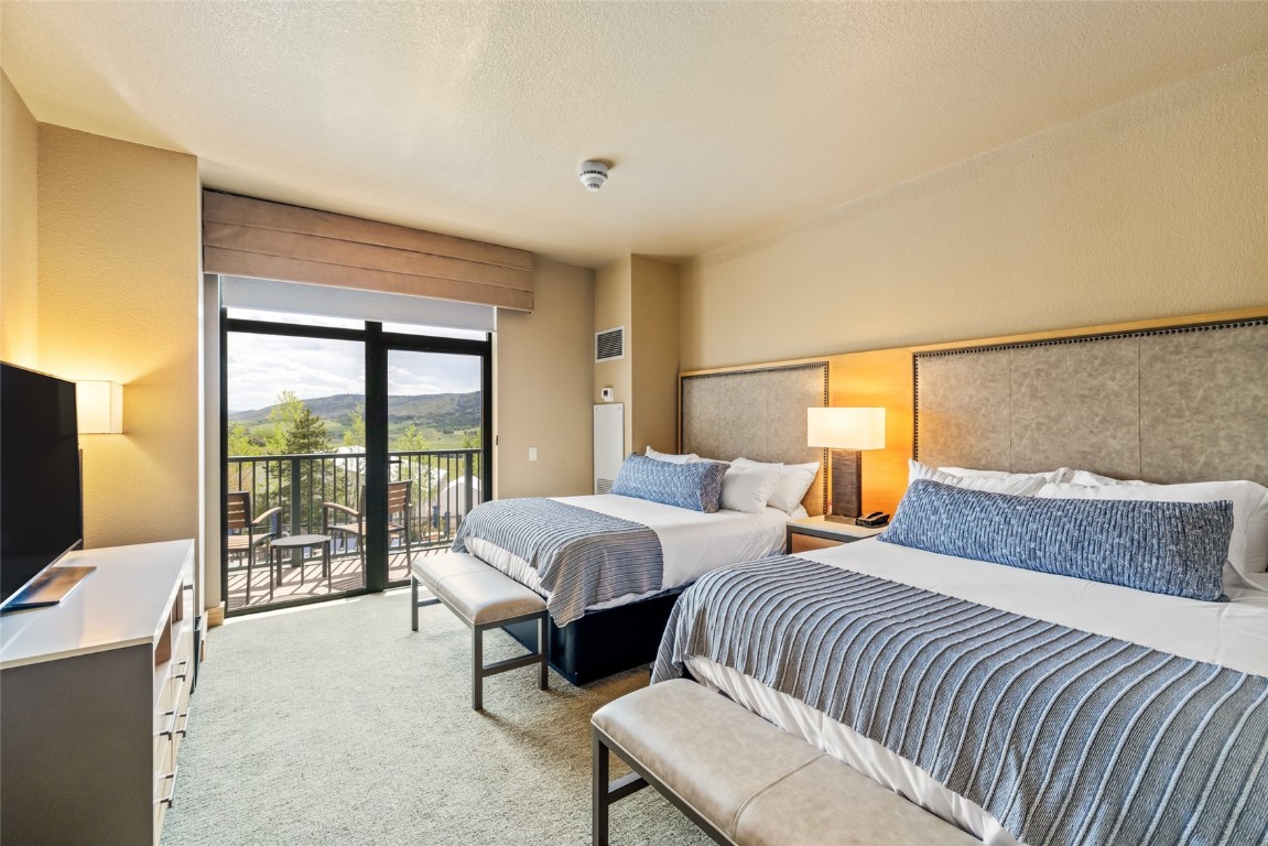 2300 Mount Werner CIRCLE 413