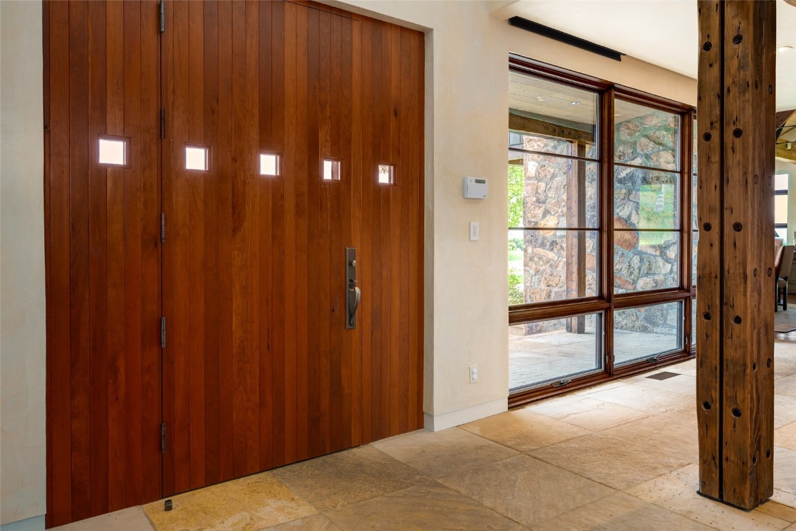 33225 Painted Pony LANE