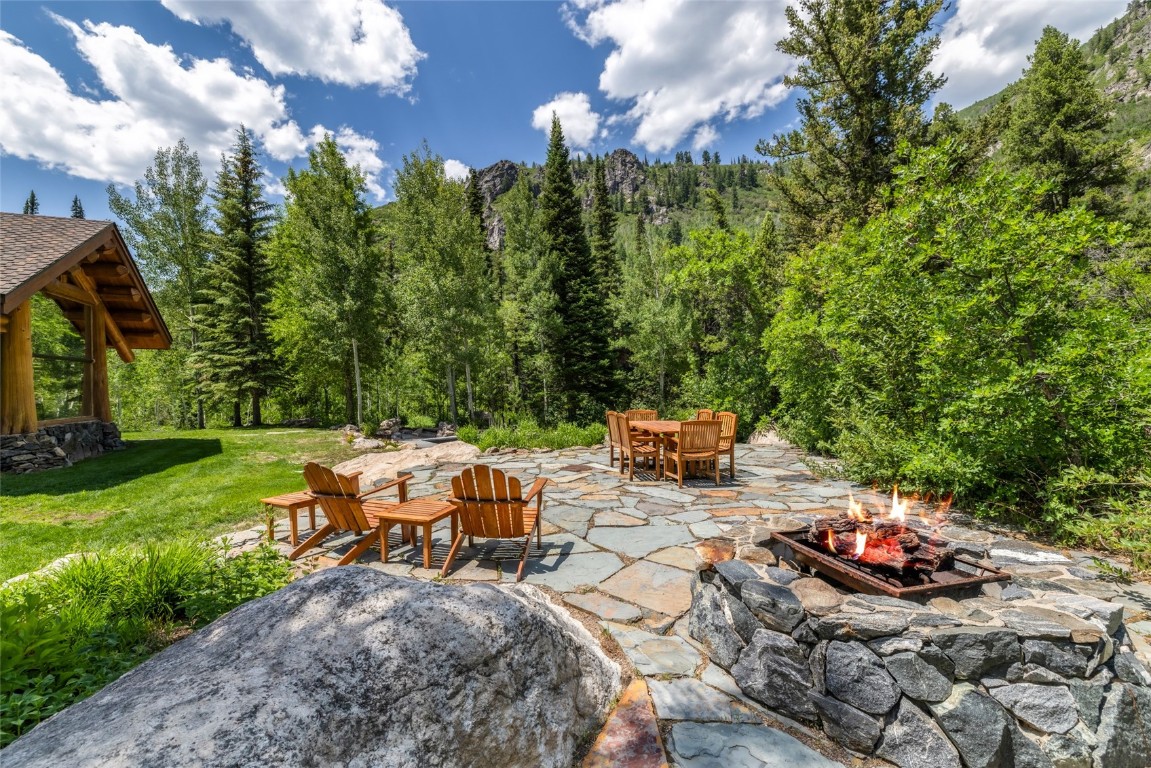 33225 Painted Pony LANE