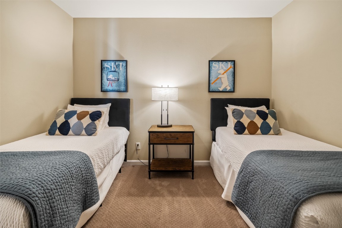 2800 Eagleridge DRIVE C1