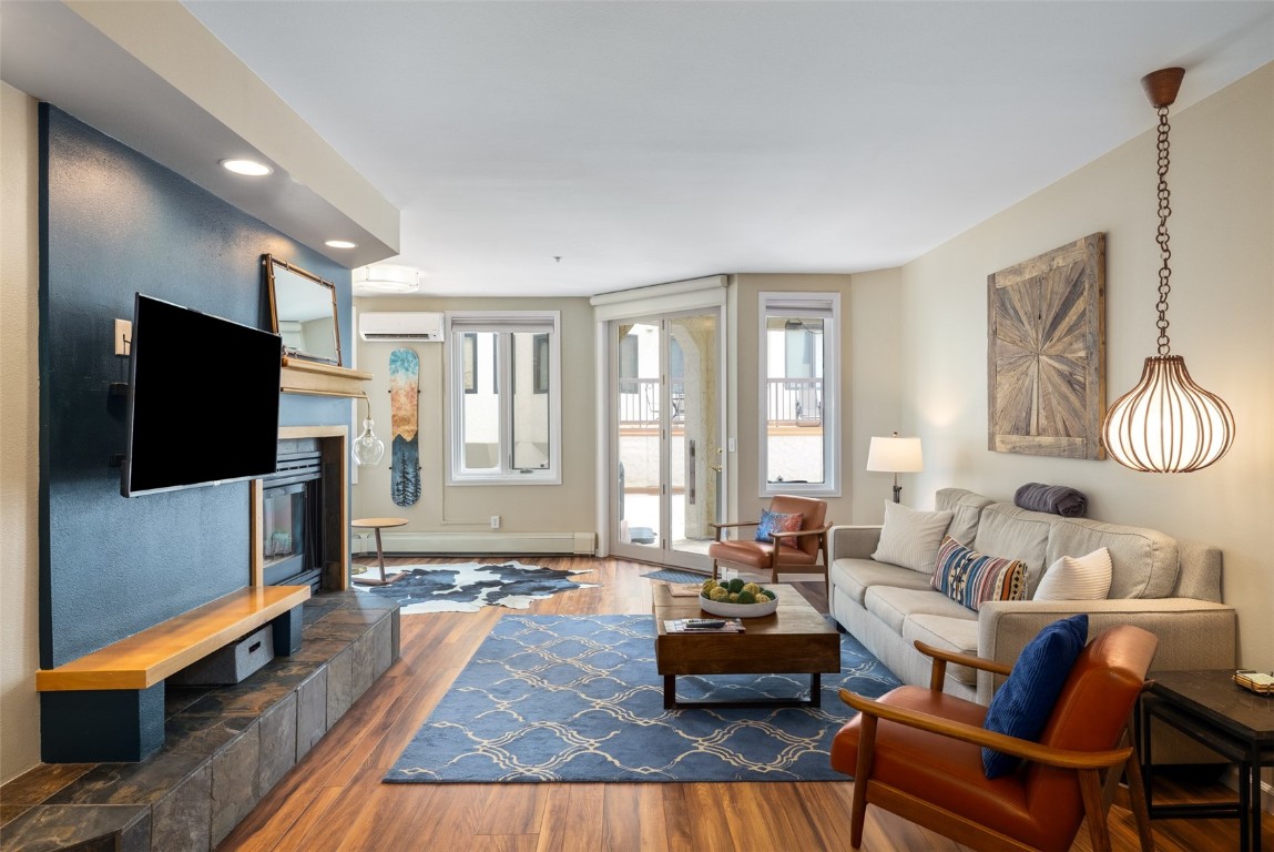 2800 Eagleridge DRIVE C1