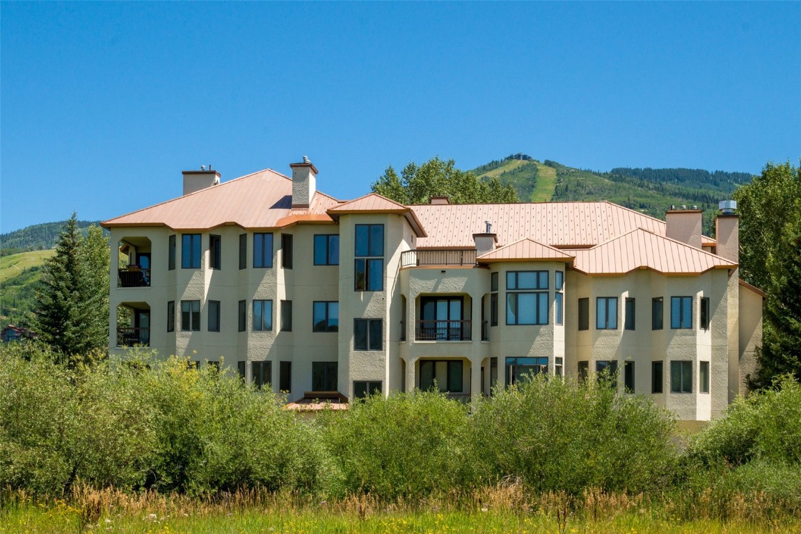 2800 Eagleridge DRIVE C1