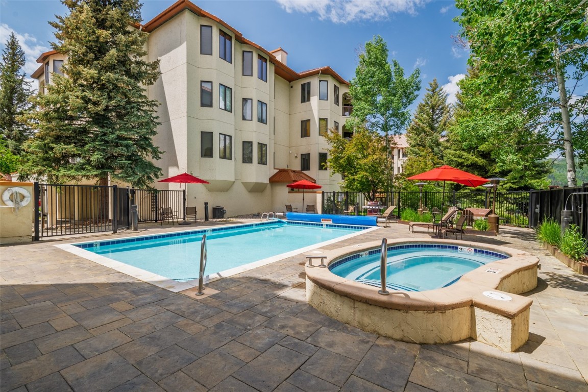 2800 Eagleridge DRIVE C1