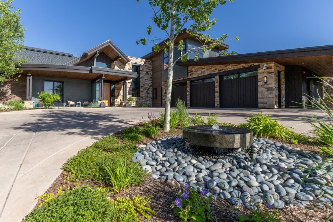 380 Boulder Ridge ROAD