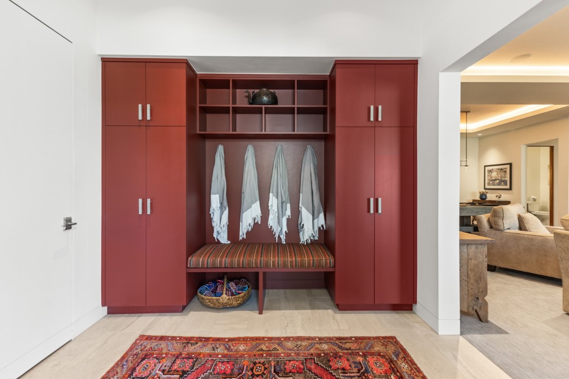 380 Boulder Ridge ROAD