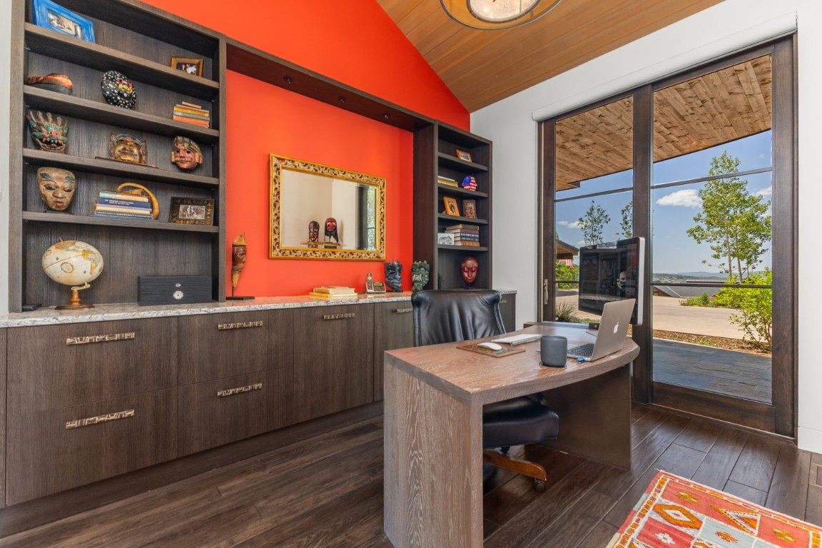 380 Boulder Ridge ROAD