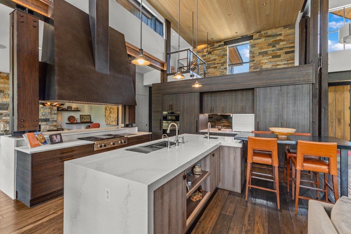 380 Boulder Ridge ROAD