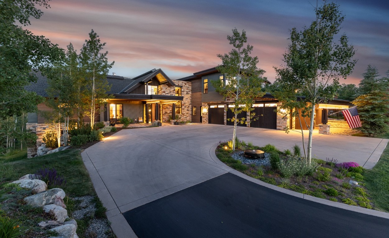 380 Boulder Ridge ROAD