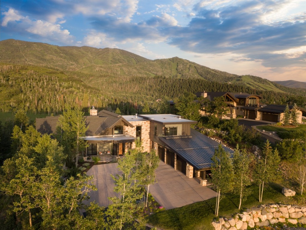 380 Boulder Ridge ROAD