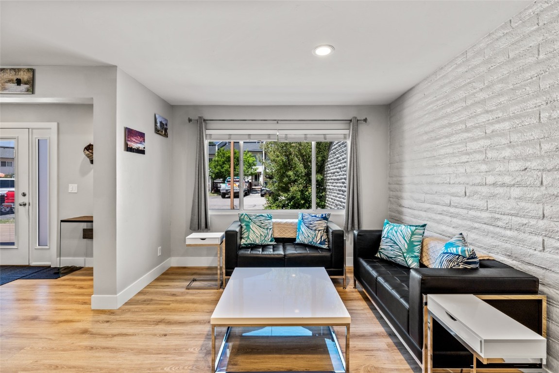 13 Cedar COURT 13