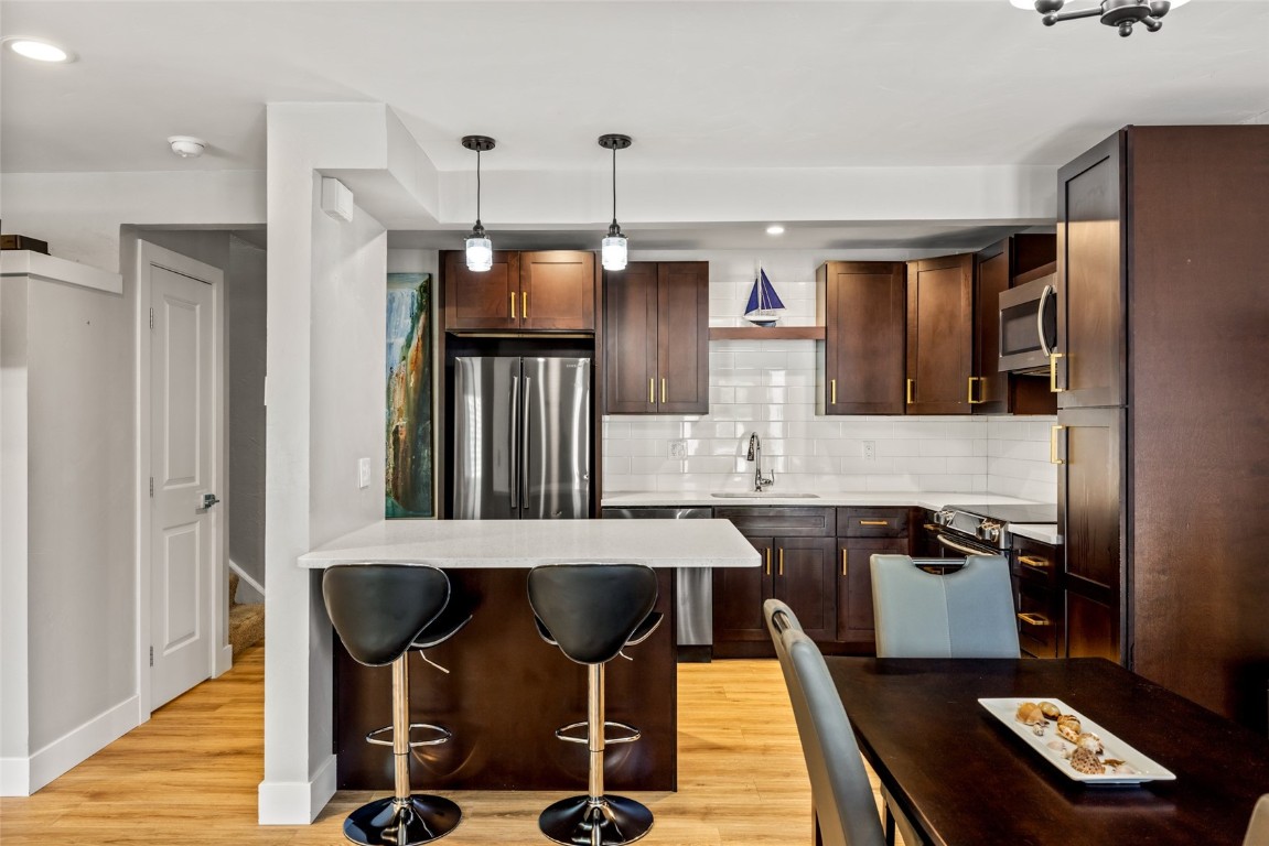 13 Cedar COURT 13