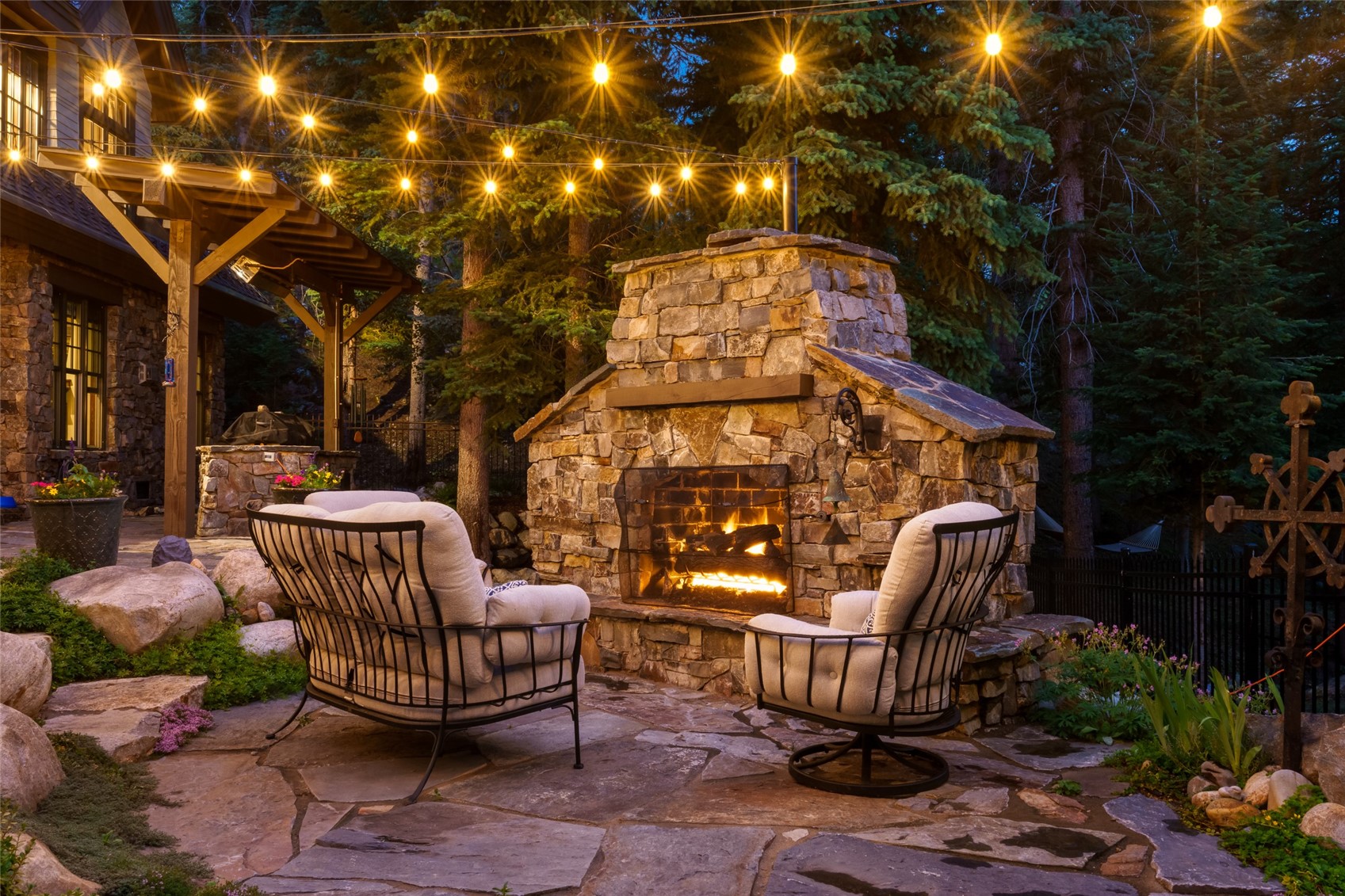 1058 Graystone COURT