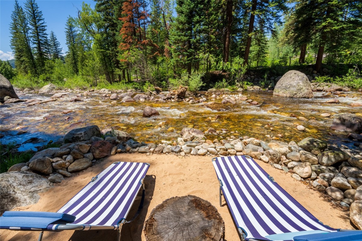 1058 Graystone COURT