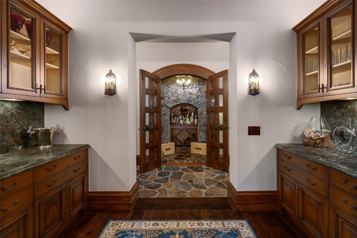 1058 Graystone COURT