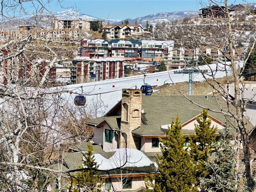 2590 Longthong ROAD 211