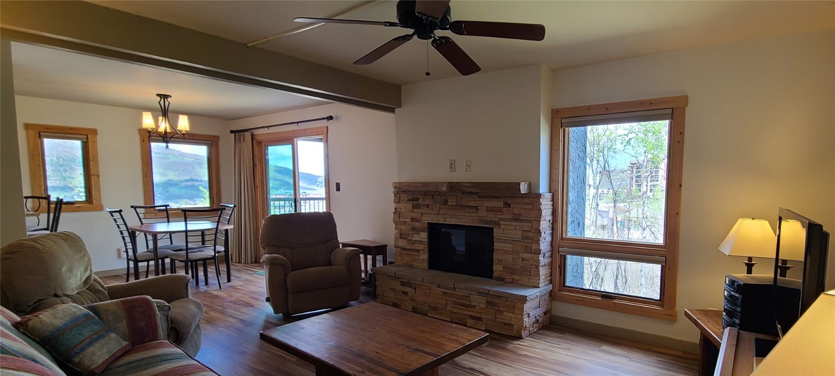 2590 Longthong ROAD 211