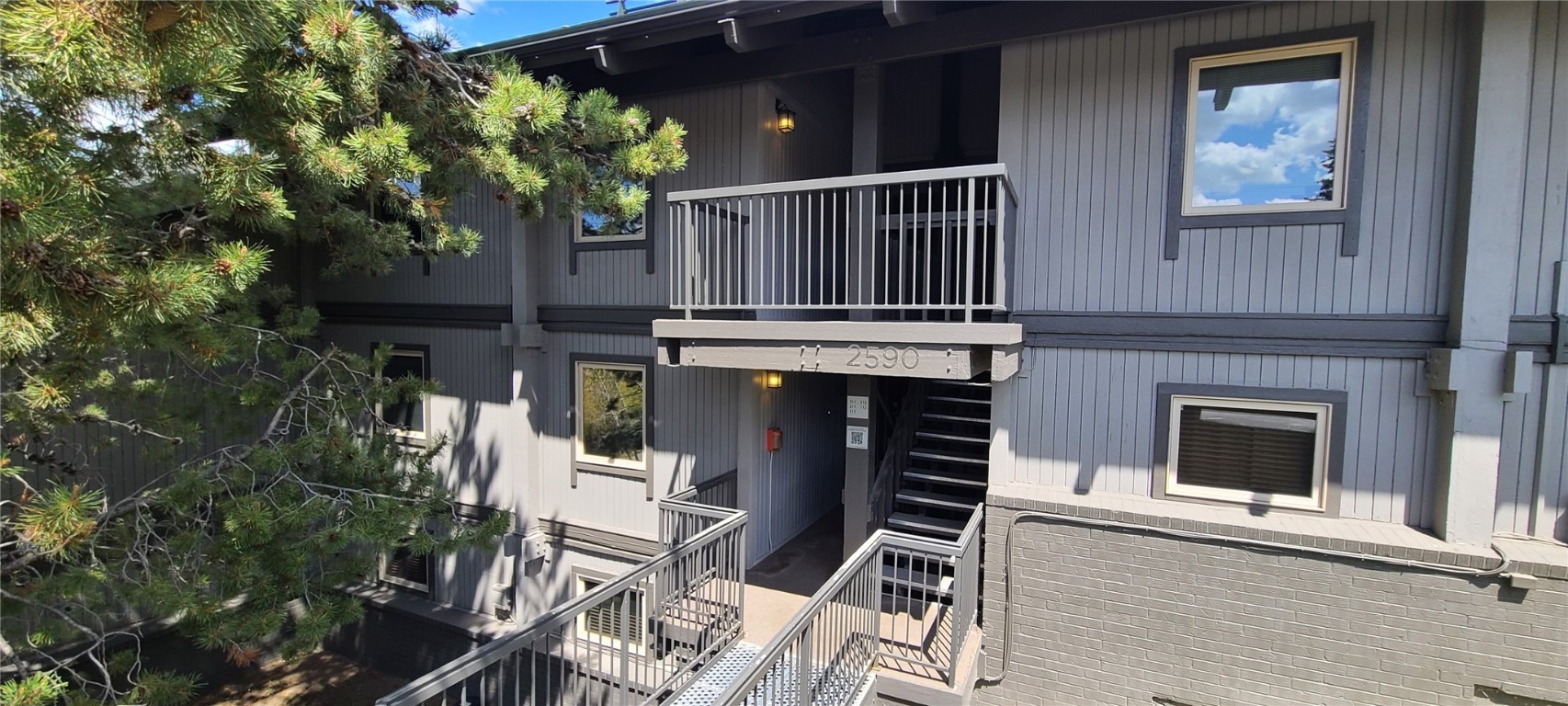 2590 Longthong ROAD 211