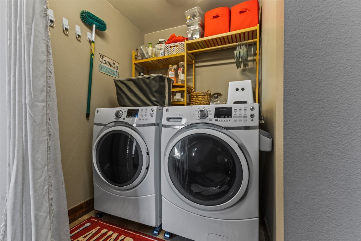 23700 Sagebrush CIRCLE