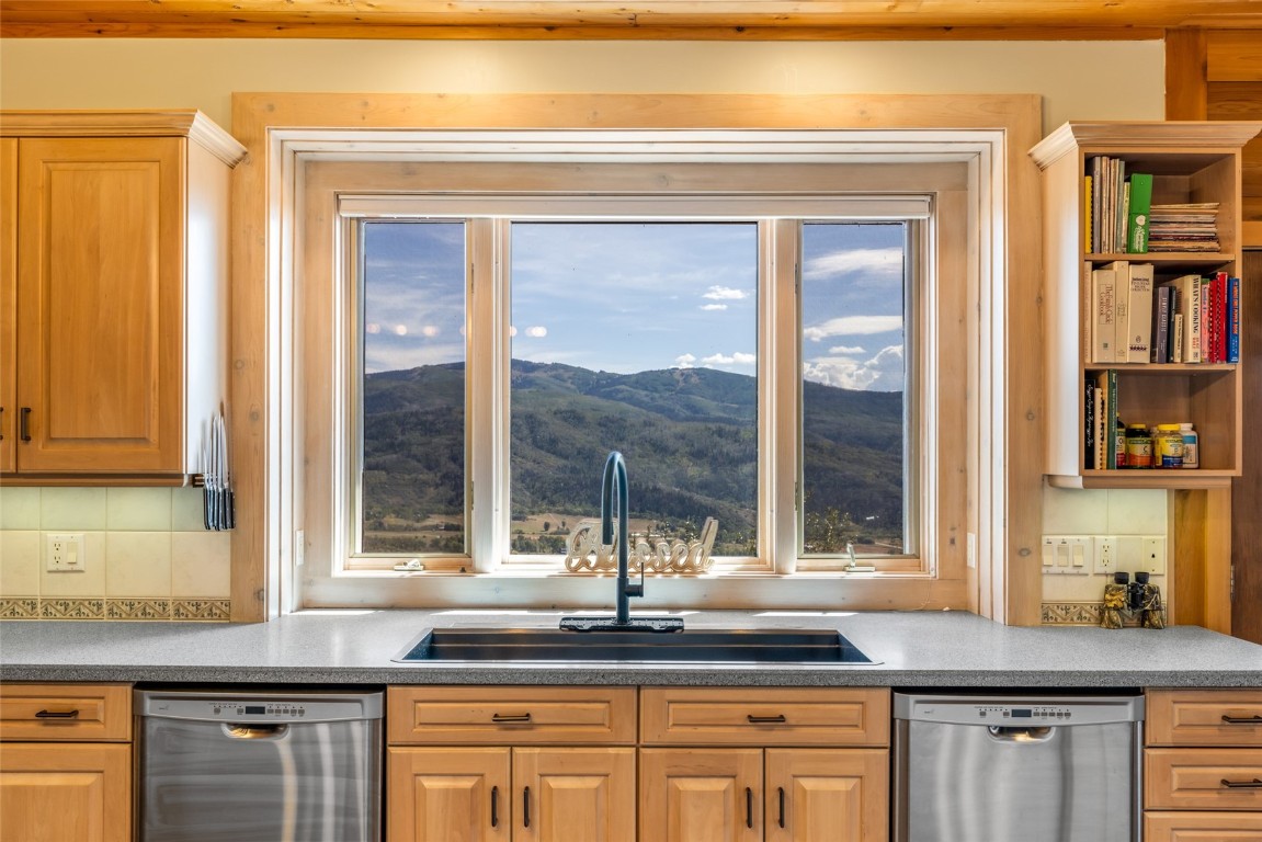 30800 Game Trails DRIVE